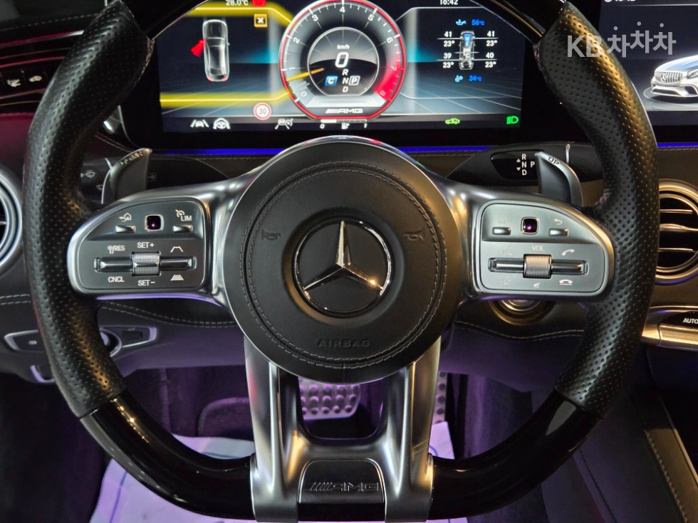 2021 Mercedes-Benz S photo