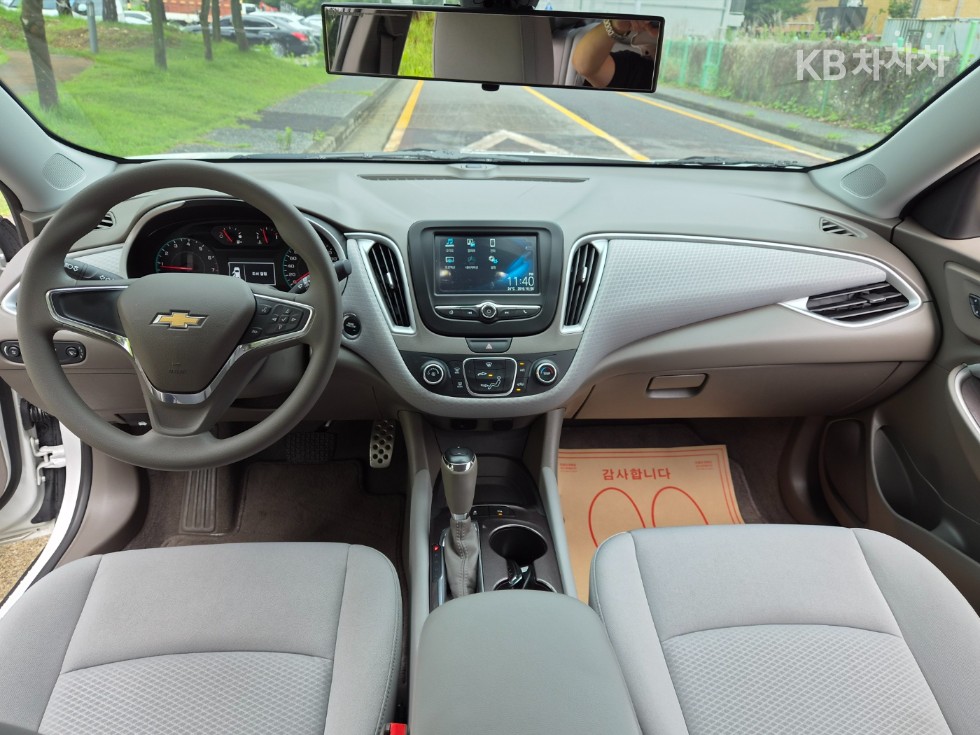 Chevrolet Malibu — miniaturë 6