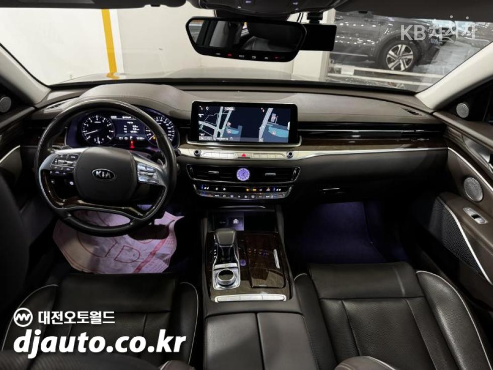 Kia K9 — miniaturë 8