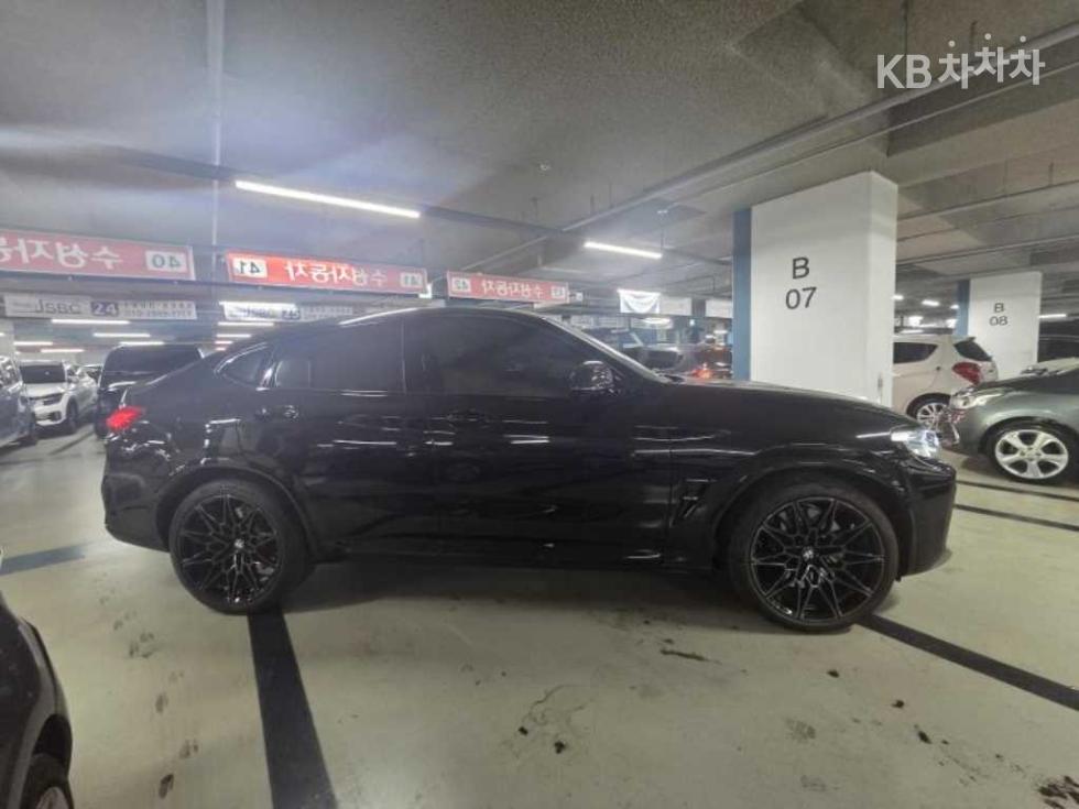 BMW 1M — miniaturë 3