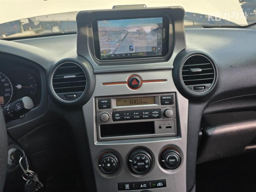 Kia Carens — miniaturë 14