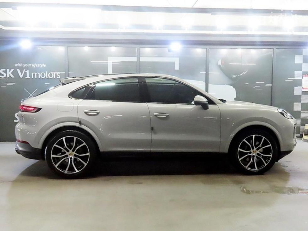 2023 Porsche (9Y0) photo