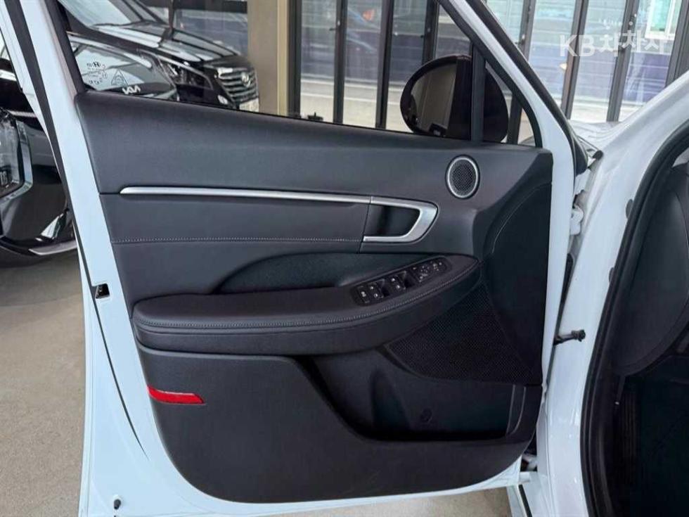 Hyundai Sonata — miniaturë 13