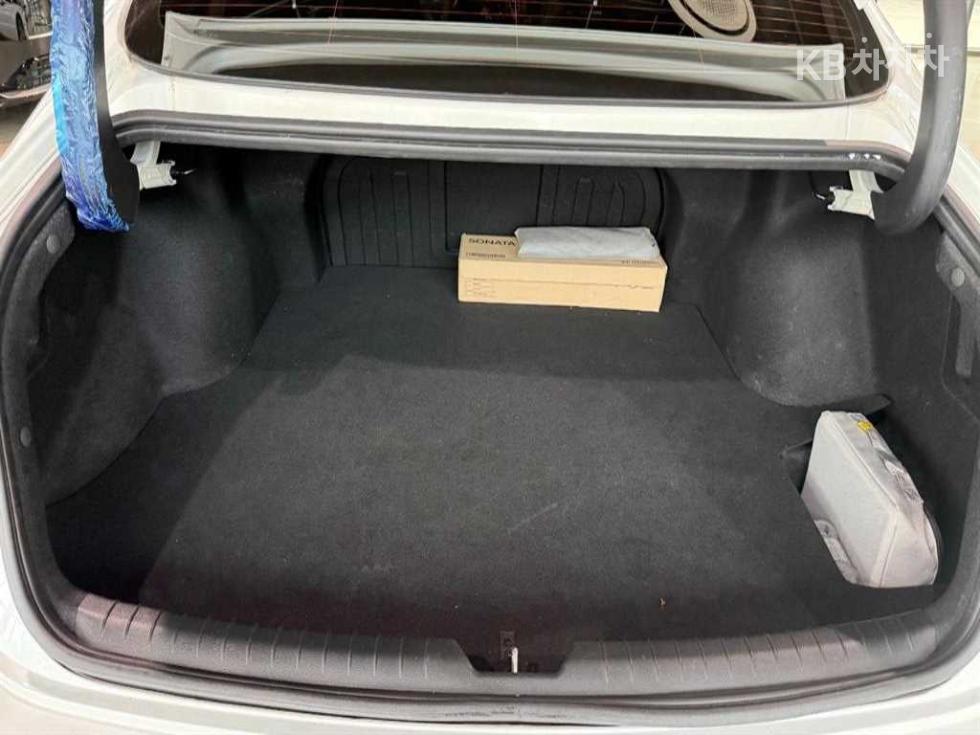 Hyundai Sonata — miniaturë 18