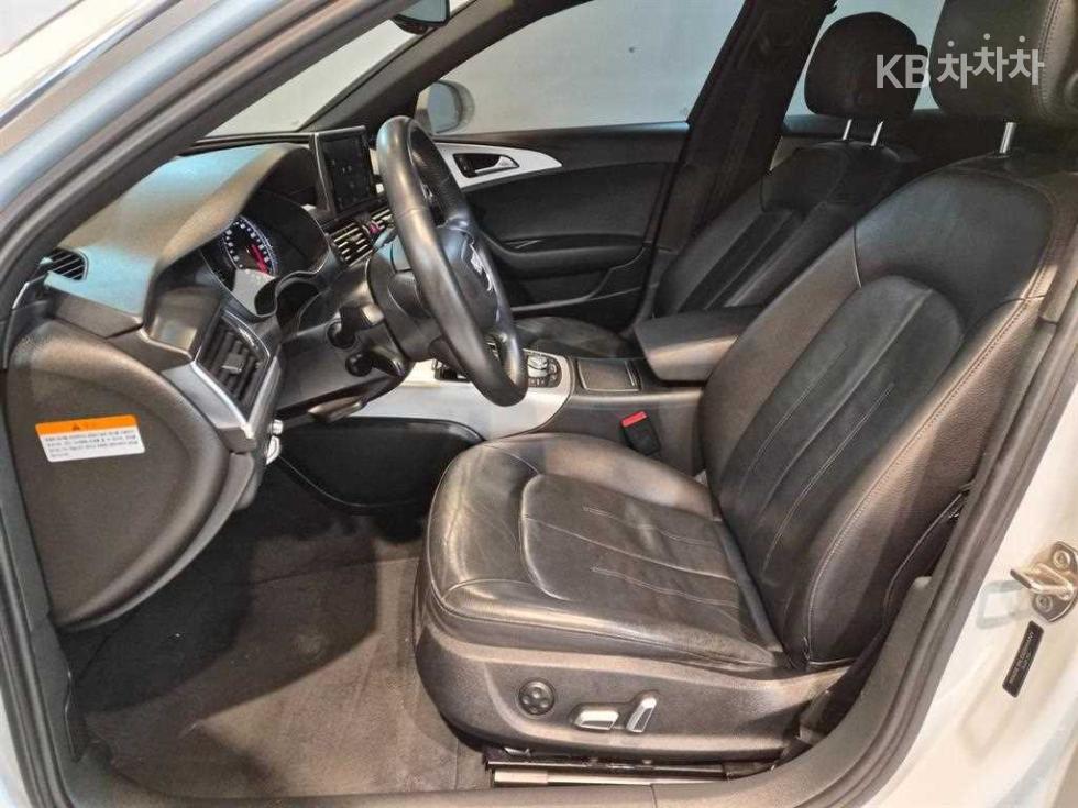 Audi A6 — miniaturë 10