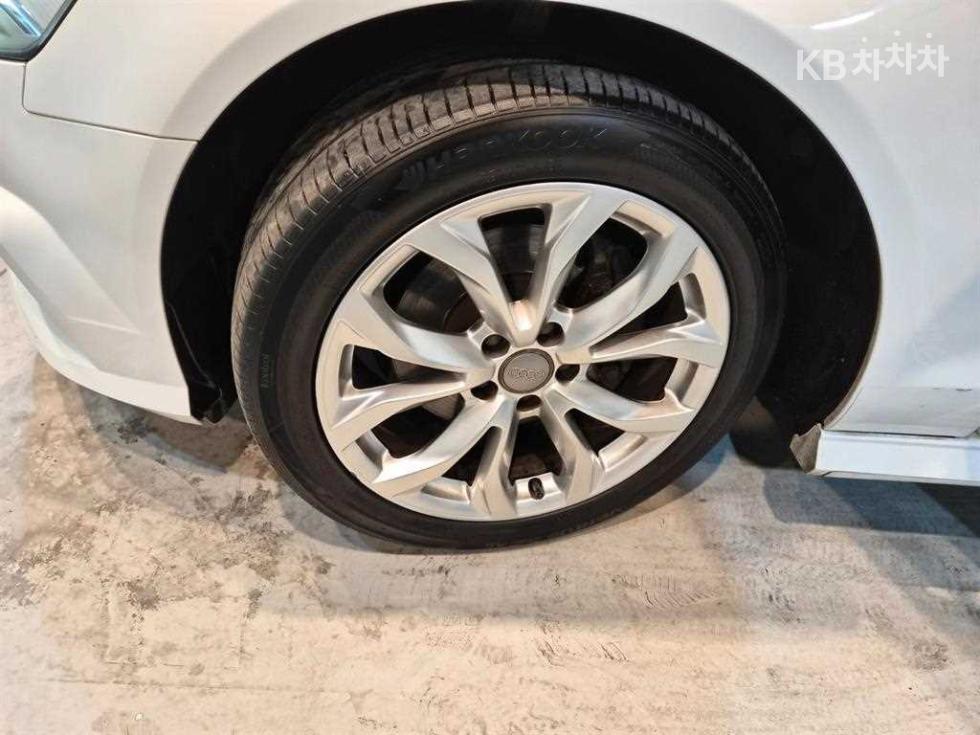 Audi A6 — miniaturë 19