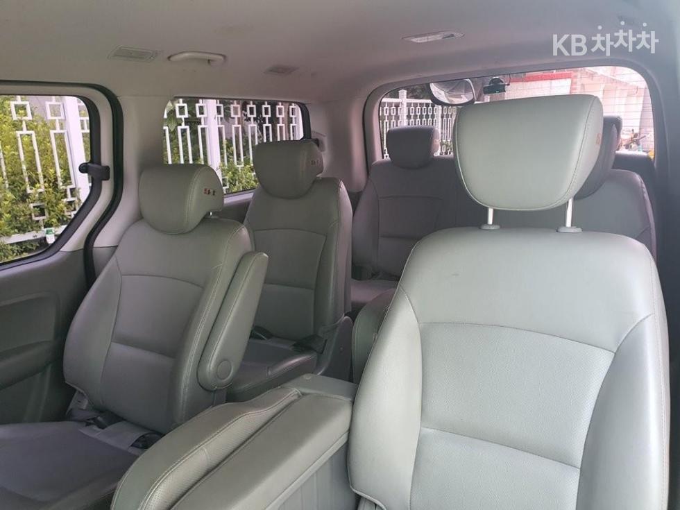 Hyundai Starex — miniaturë 9