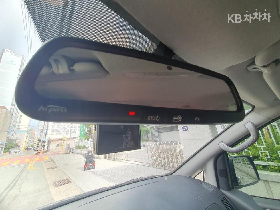 Hyundai Starex — miniaturë 15