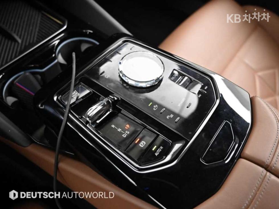 BMW 5er — miniaturë 9