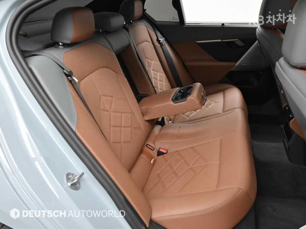BMW 5er — miniaturë 12