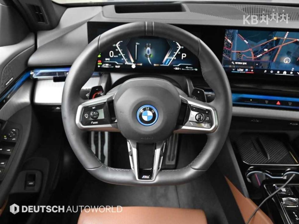 BMW 5er — miniaturë 13