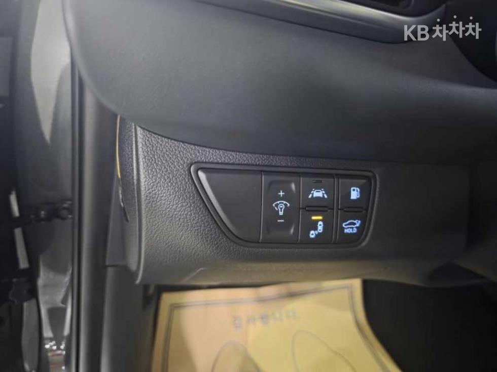 Genesis G70 — miniaturë 15