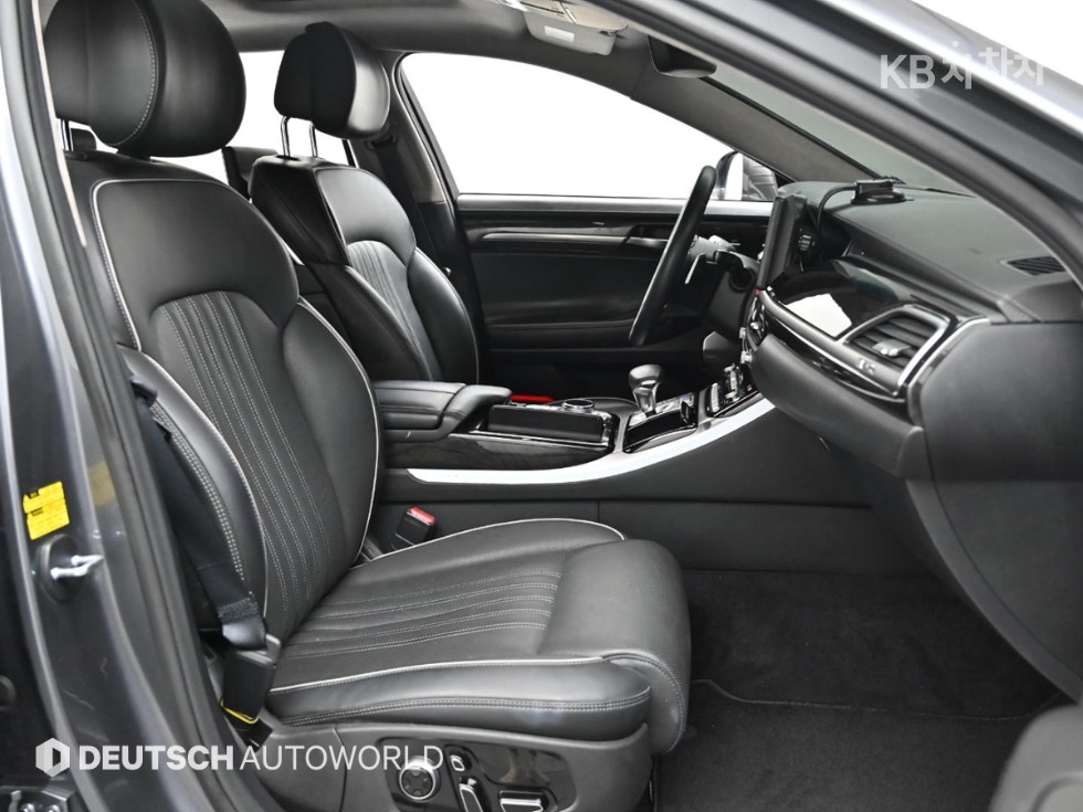 Genesis G80 — miniaturë 10