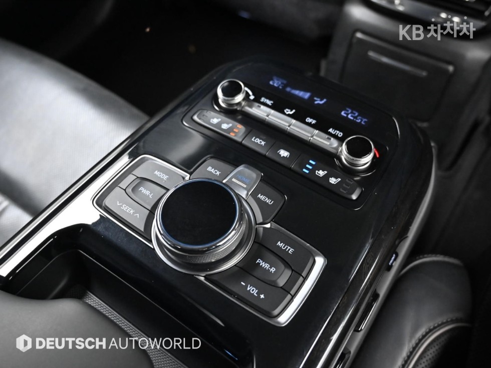 Genesis G80 — miniaturë 16