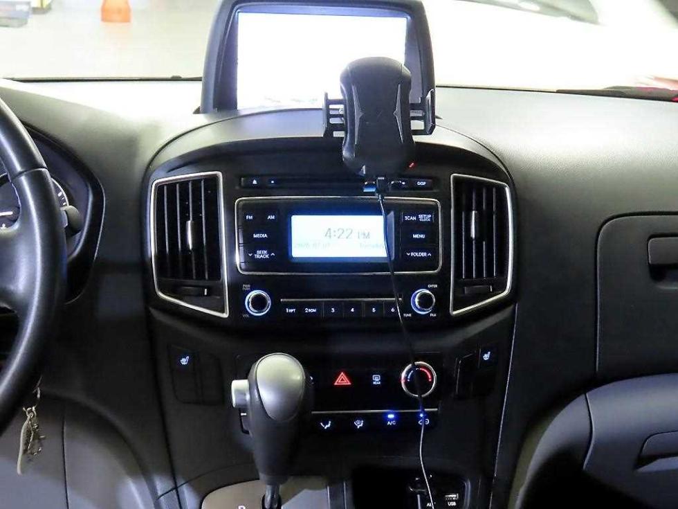 Hyundai Starex — miniaturë 11