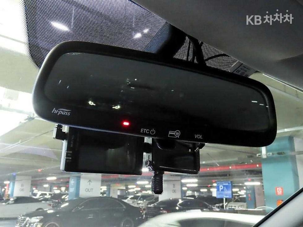 Hyundai Starex — miniaturë 15