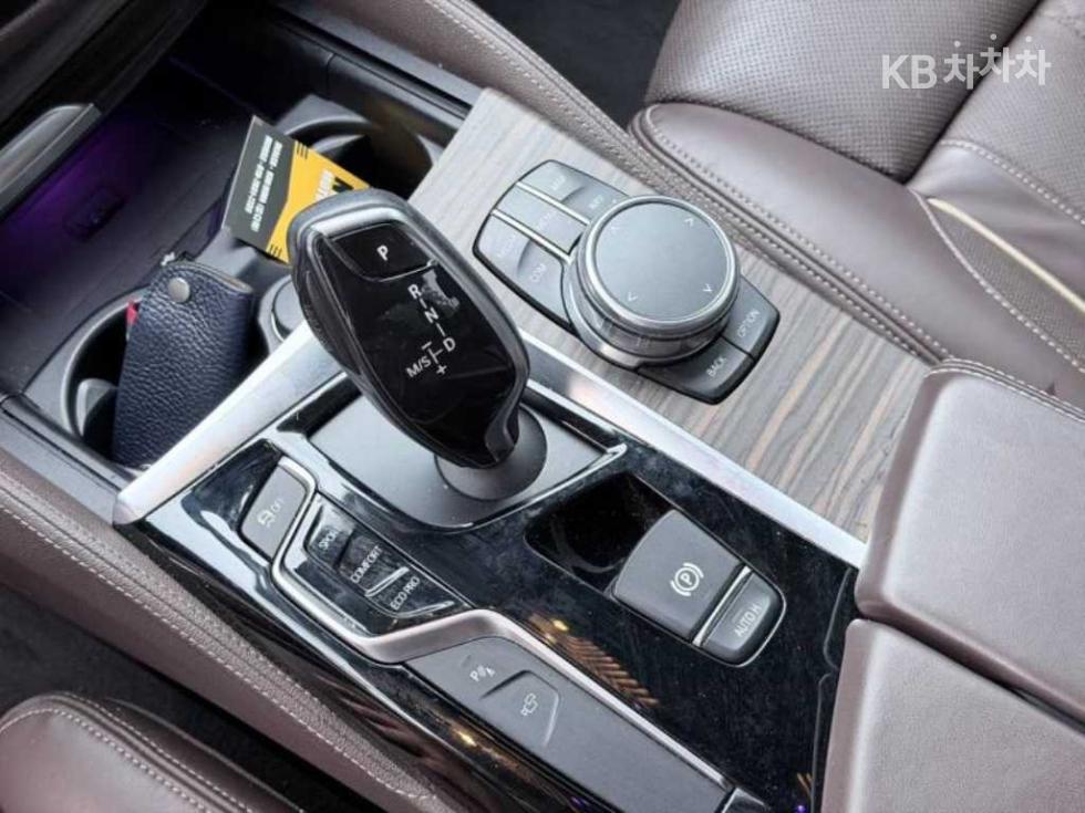 BMW 5er — miniaturë 11