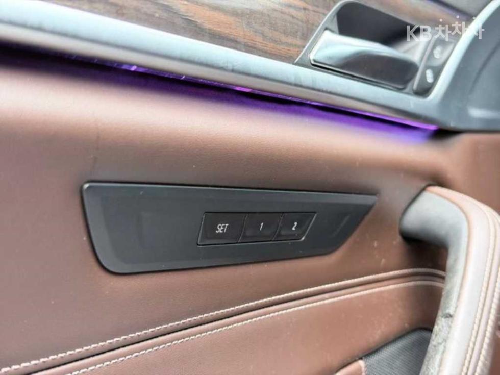 BMW 5er — miniaturë 14