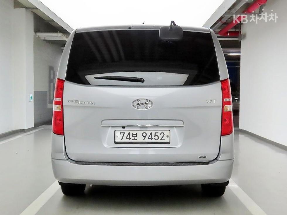 Hyundai Starex — miniaturë 3