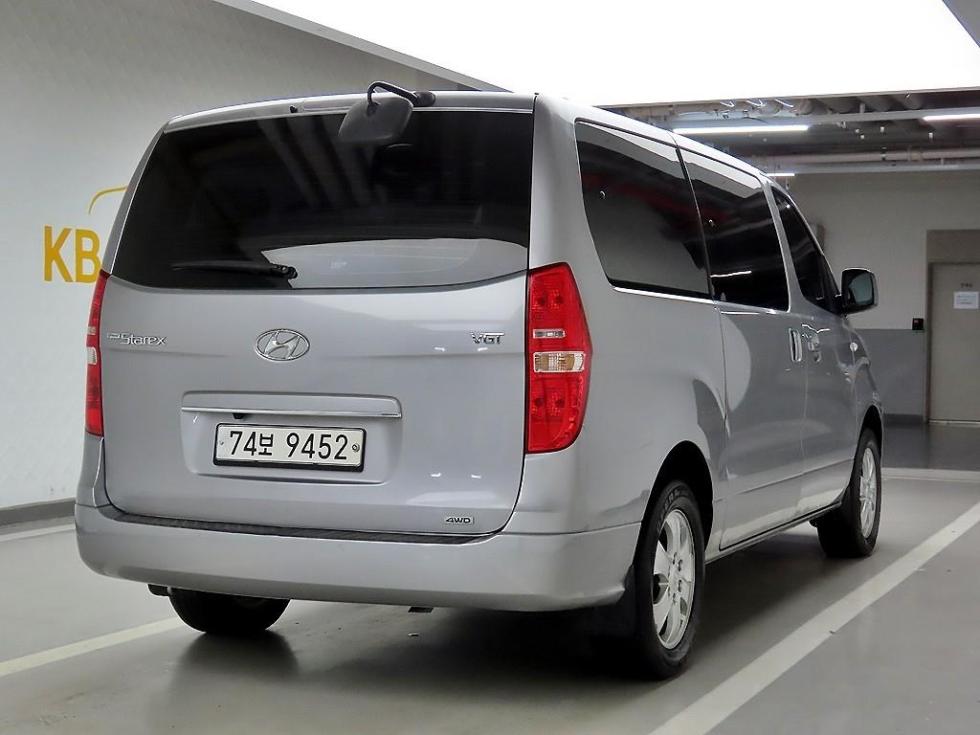 Hyundai Starex — miniaturë 4