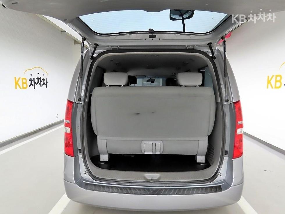 Hyundai Starex — miniaturë 5