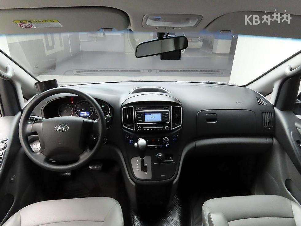 Hyundai Starex — miniaturë 8