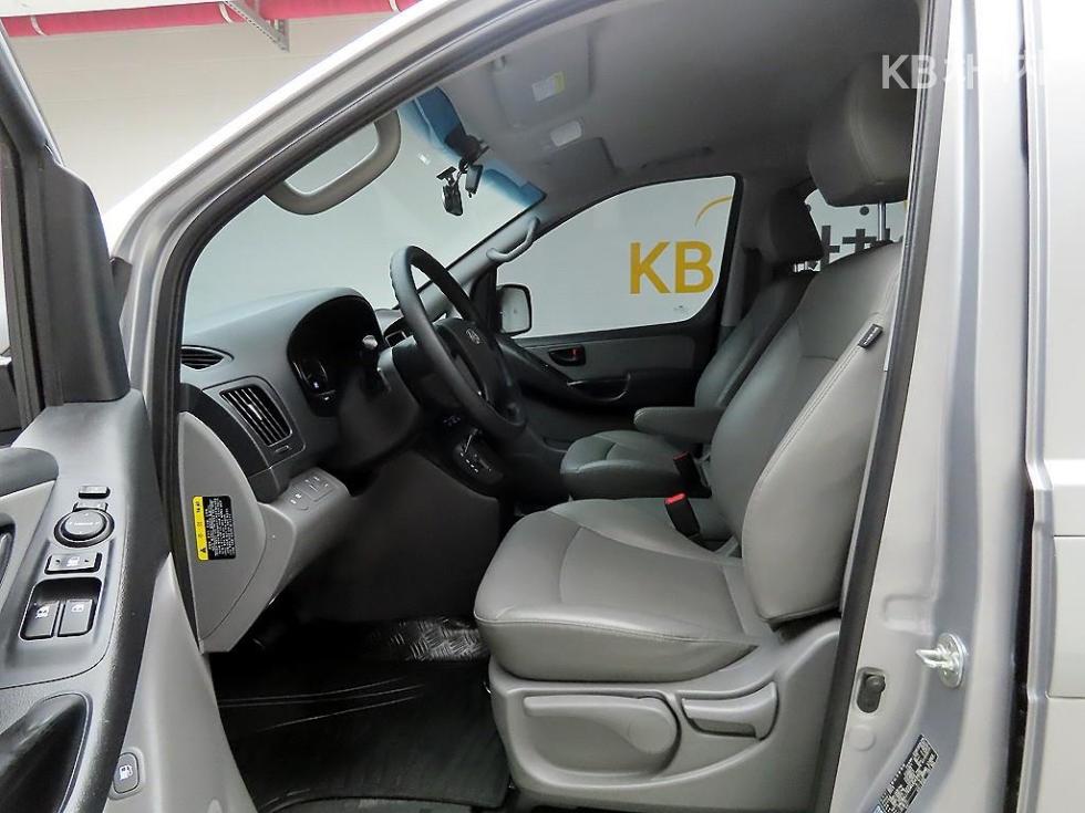 Hyundai Starex — miniaturë 13