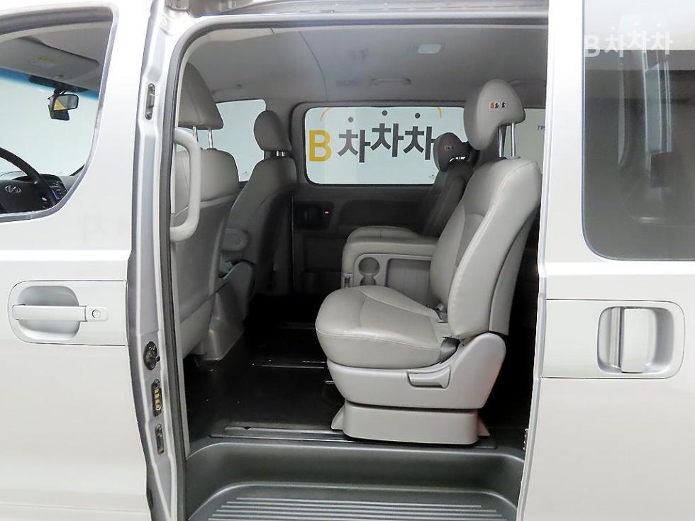 Hyundai Starex — miniaturë 14