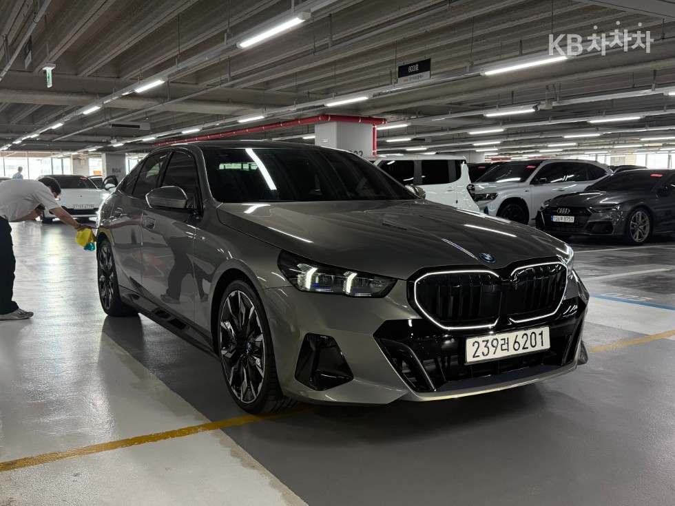 BMW 5er — miniaturë 3
