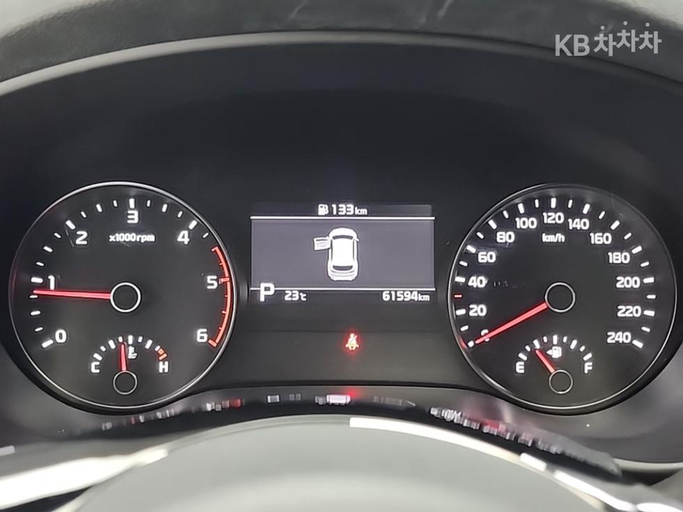 2021 Kia Used Car photo