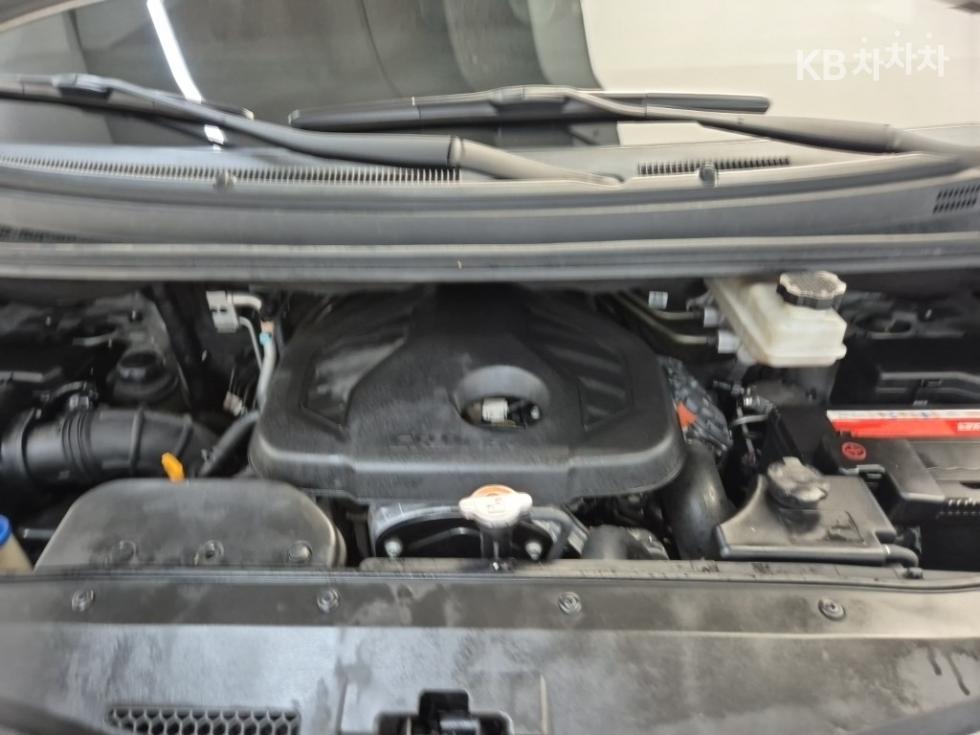 Hyundai Starex — miniaturë 5
