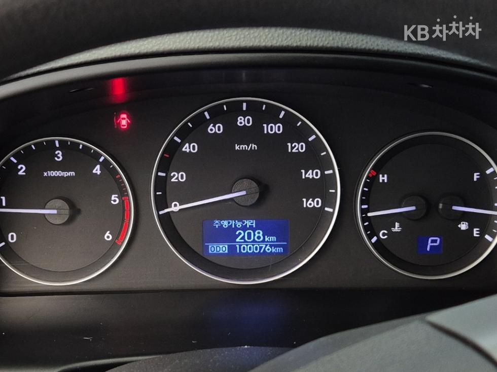 Hyundai Starex — miniaturë 6