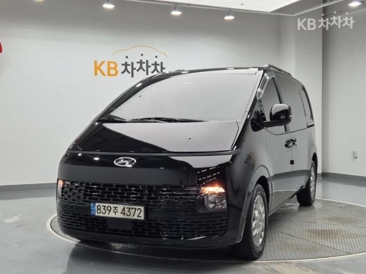 Hyundai Staria 2.2 카고 5 — foto 1