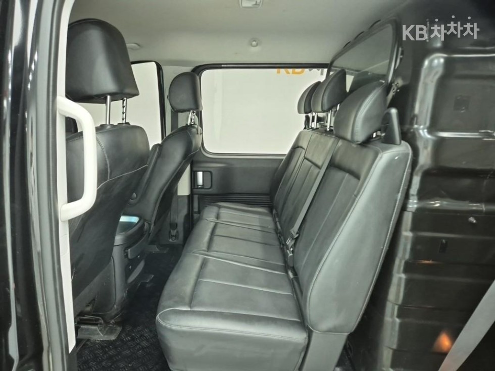 Hyundai Staria — miniaturë 12