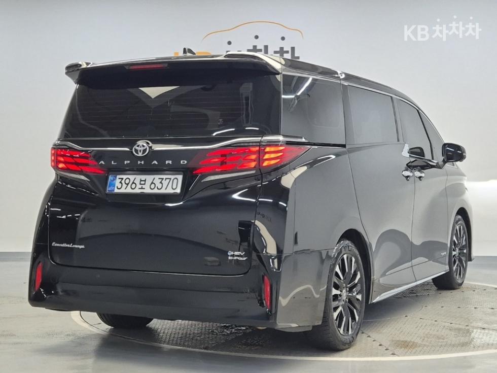 Toyota Alphard — miniaturë 3