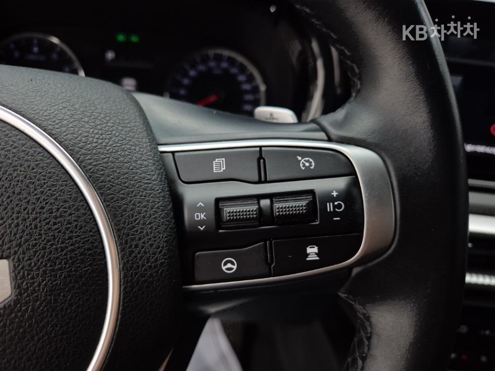 Kia K5 — miniaturë 15