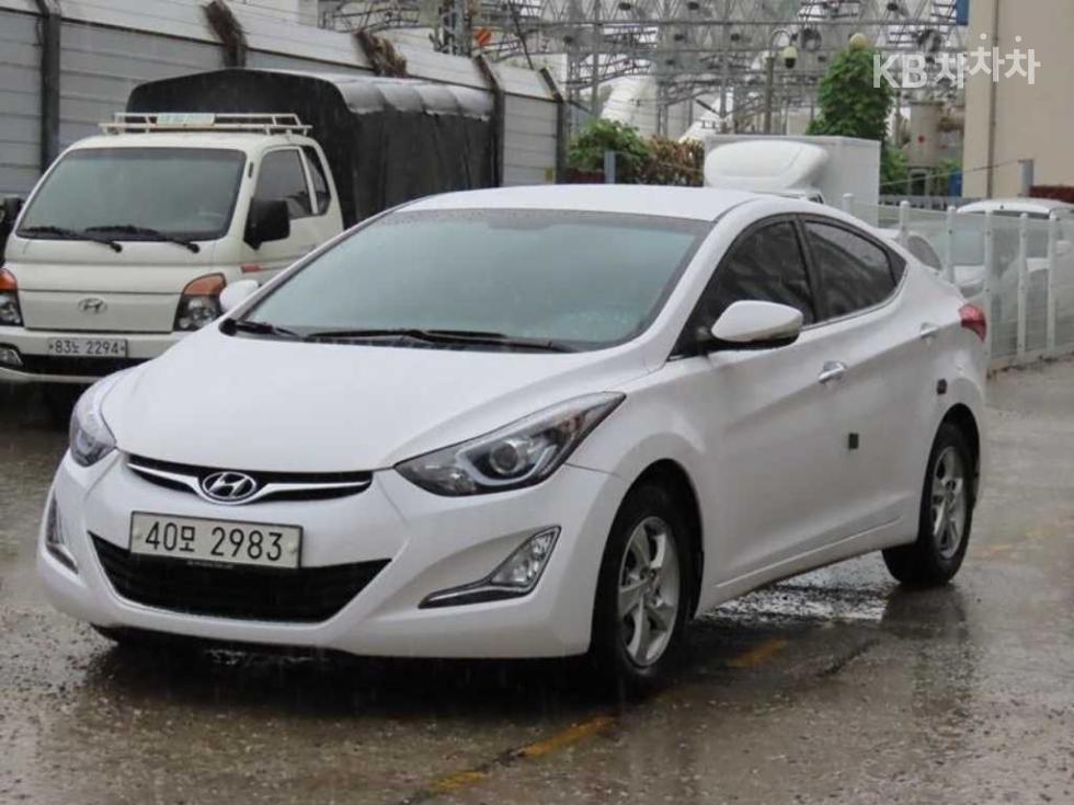Hyundai Avante — miniaturë 2