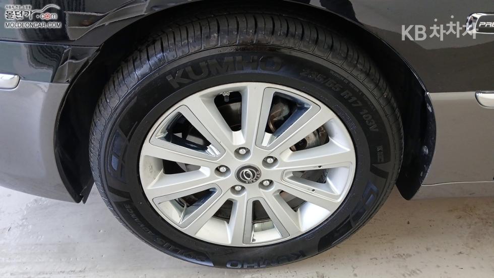 Kia Opirus — miniaturë 6