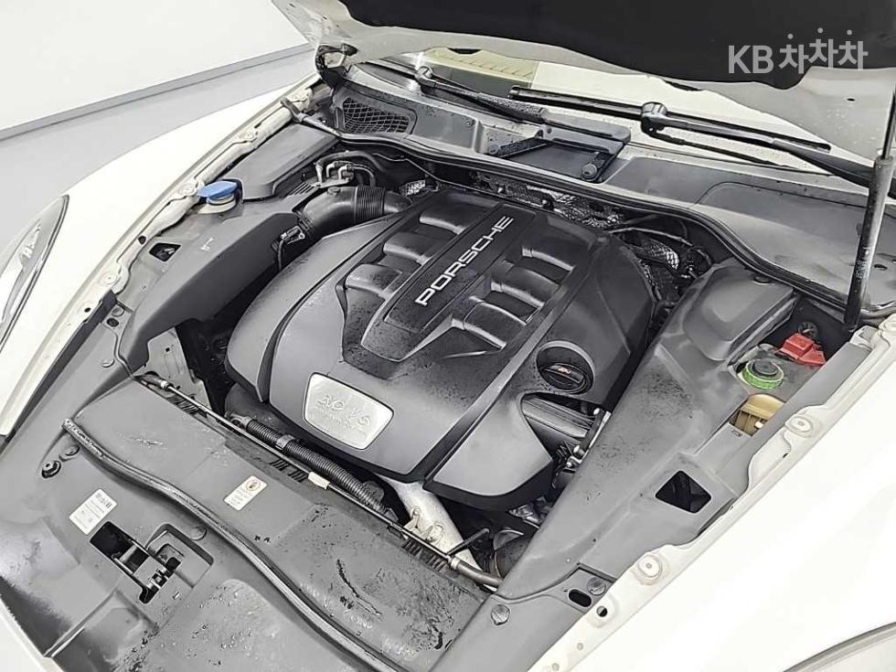 2013 Porsche (958) photo