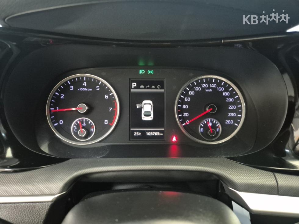 Kia K5 — miniaturë 6