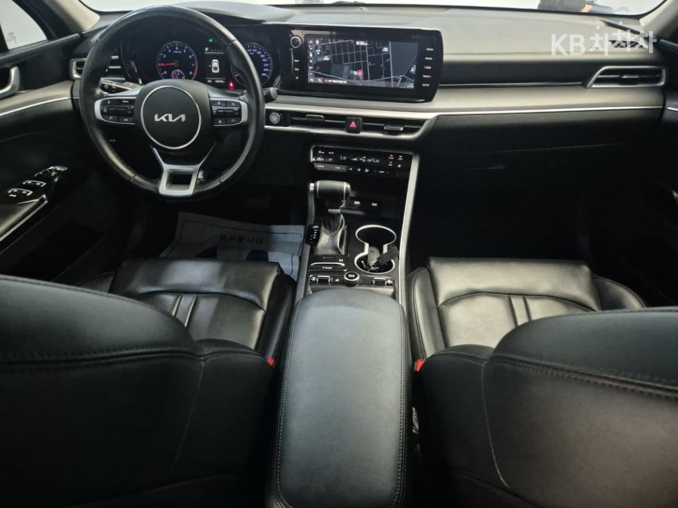Kia K5 — miniaturë 7