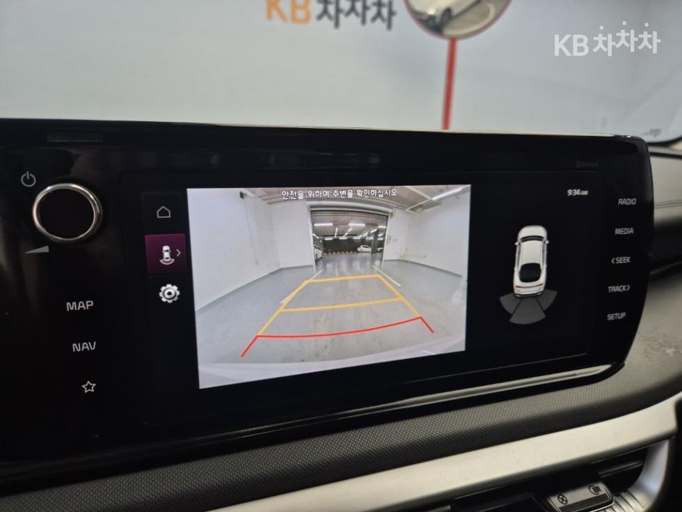 Kia K5 — miniaturë 14