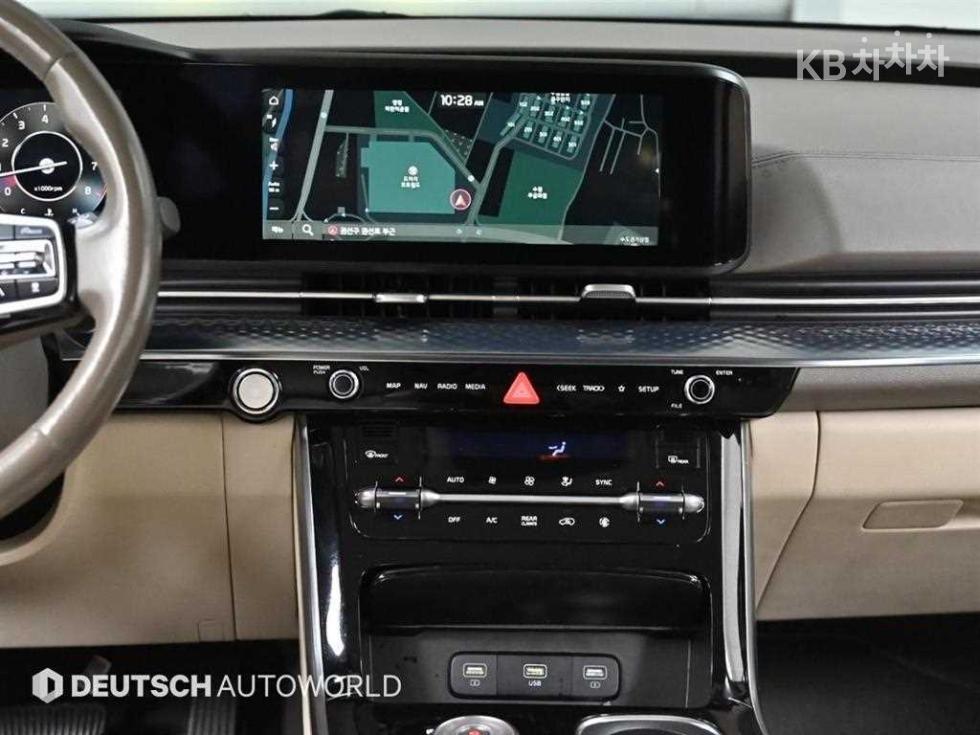 Kia Carnival — miniaturë 14