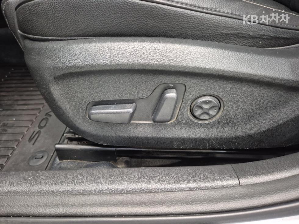 Hyundai Sonata — miniaturë 17