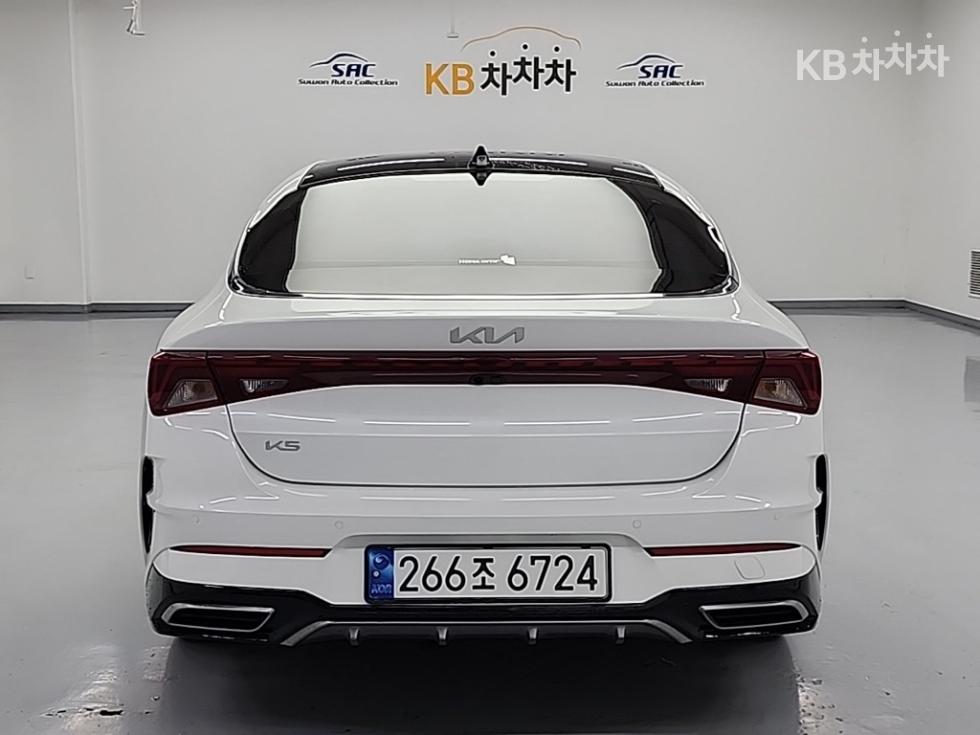 2023 Kia K5 3 photo