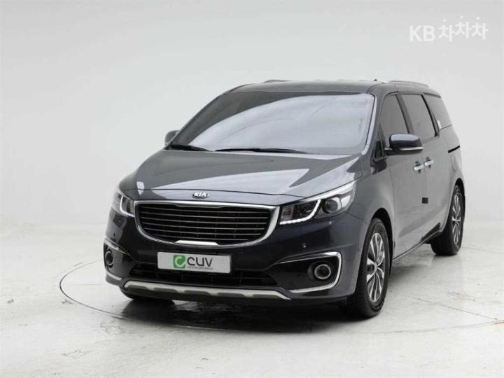 Kia Carnival 9인승 2.2 디젤 — foto 1