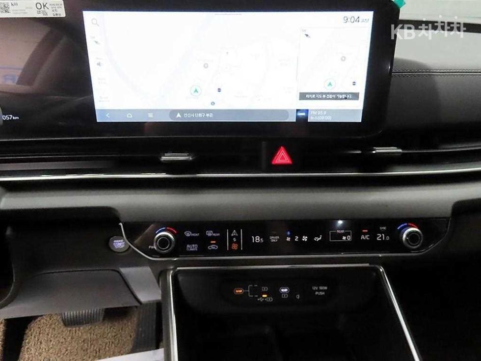 Kia Carnival — miniaturë 13