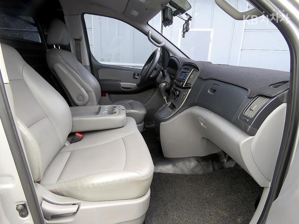 Hyundai Starex — miniaturë 7