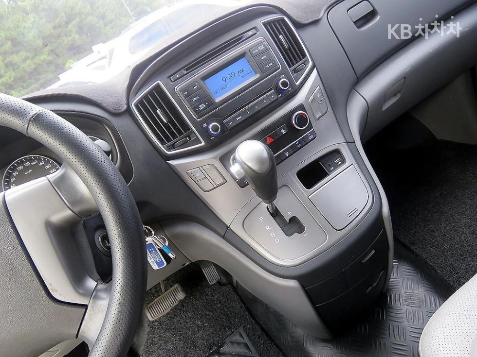 Hyundai Starex — miniaturë 11