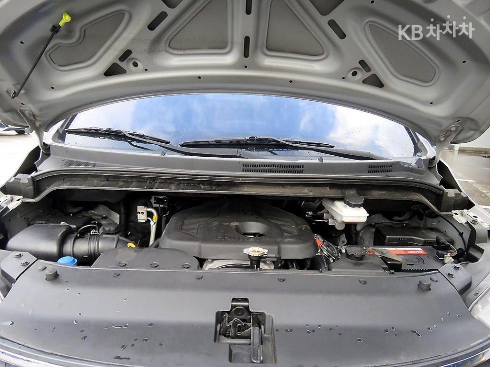 Hyundai Starex — miniaturë 17